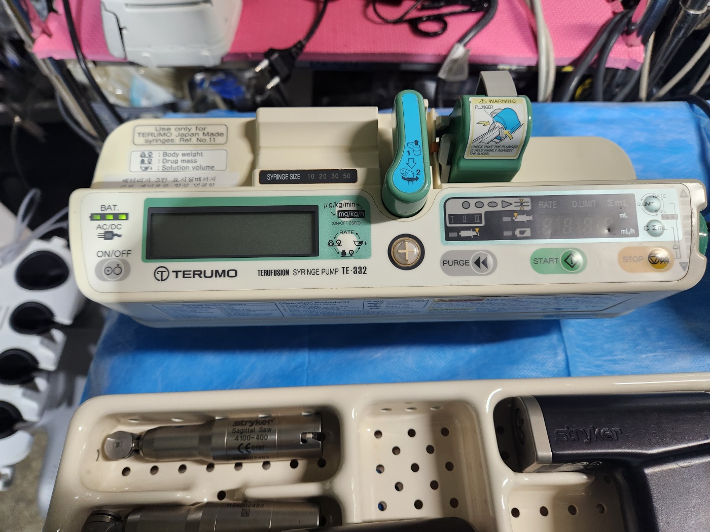 Terumo syringe pump TE 332