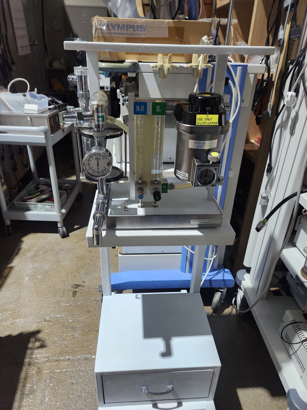 compact 70 Anesthesia machine
