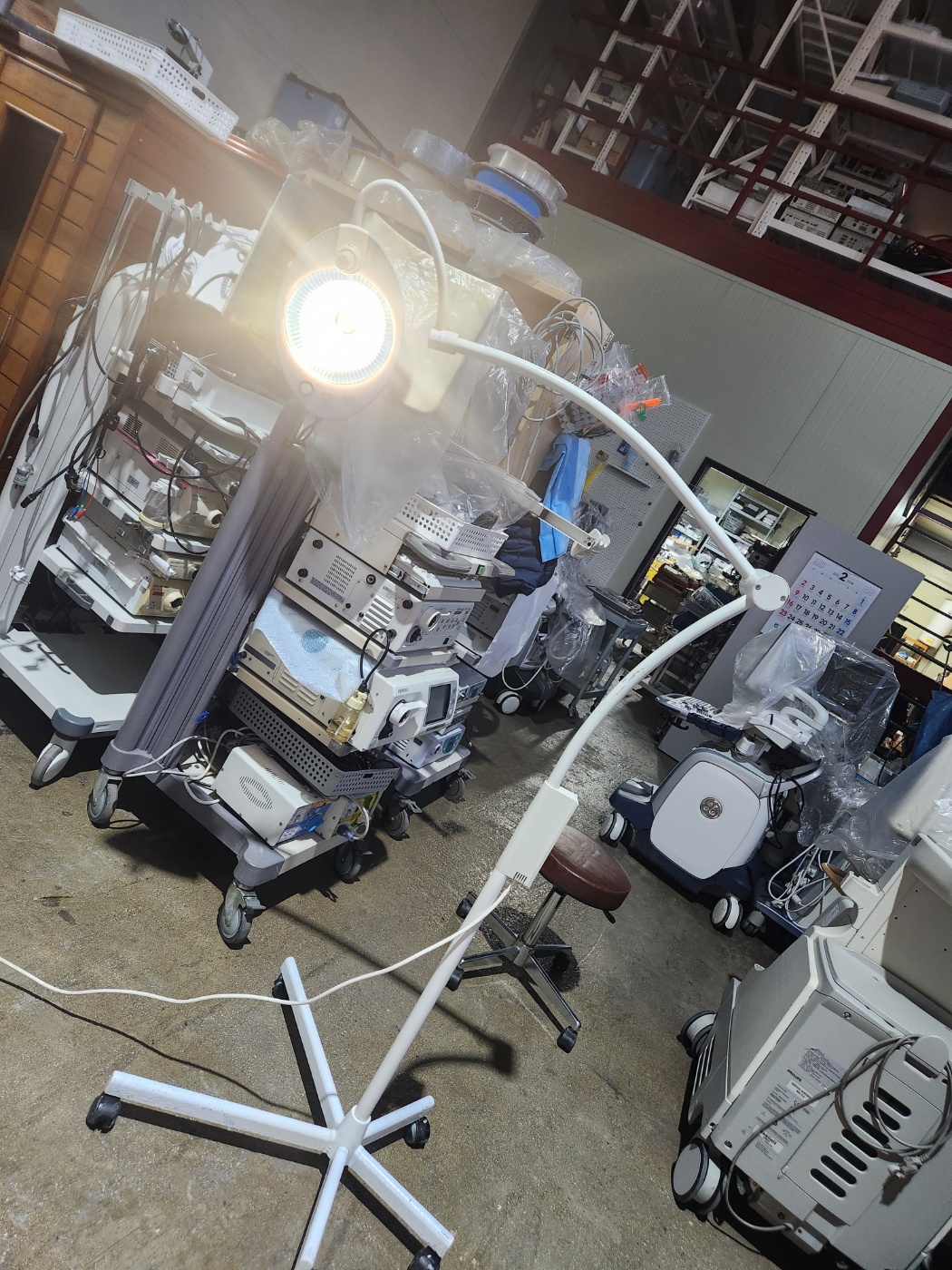Heraeus Hanaulux Blue 30 Mobile Rollstand Exam Light System