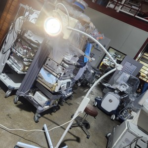 Heraeus Hanaulux Blue 30 Mobile Rollstand Exam Light System