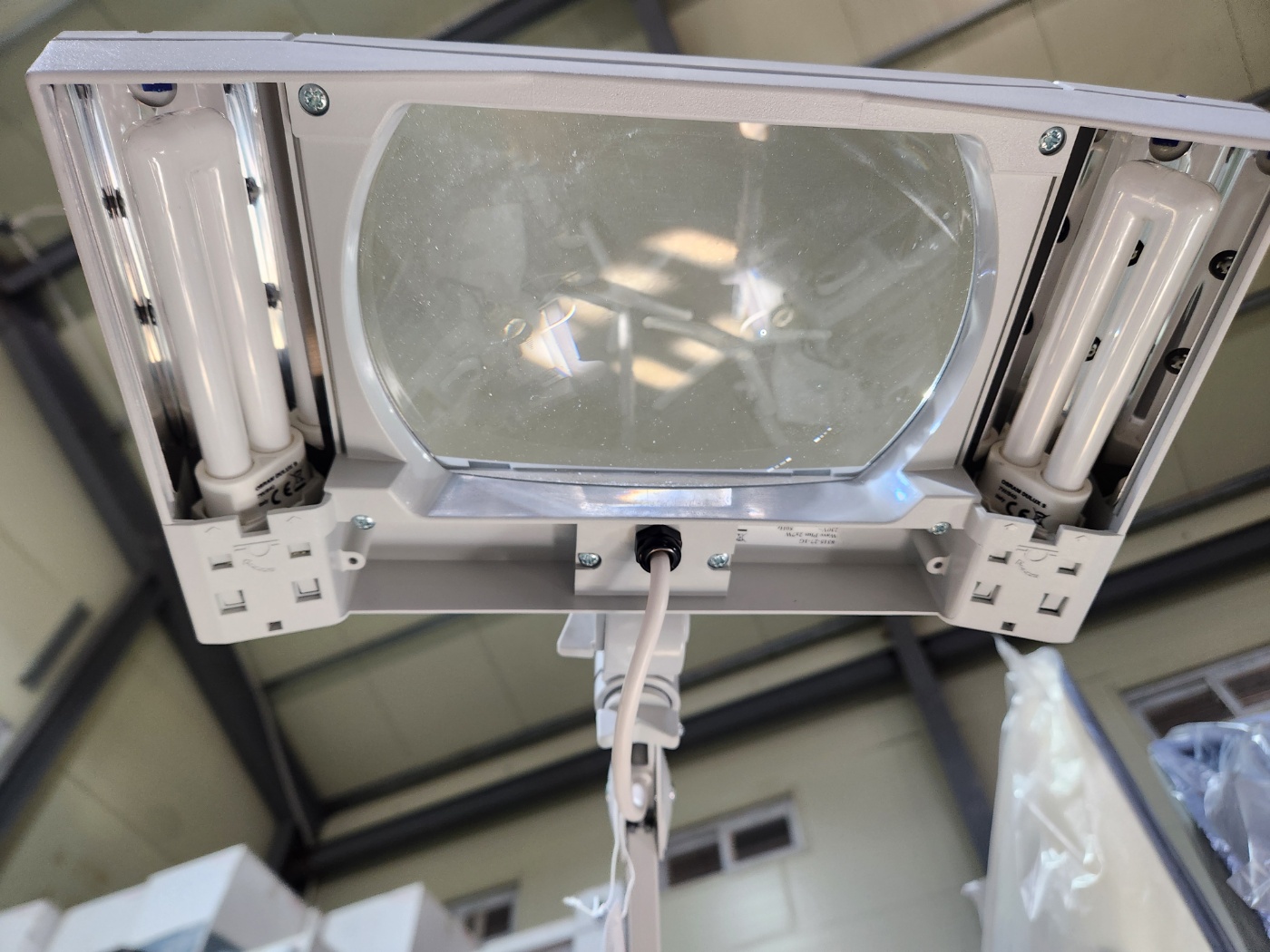 PHILIPS burton LUXO Magnifier with Mobile Floor Stand