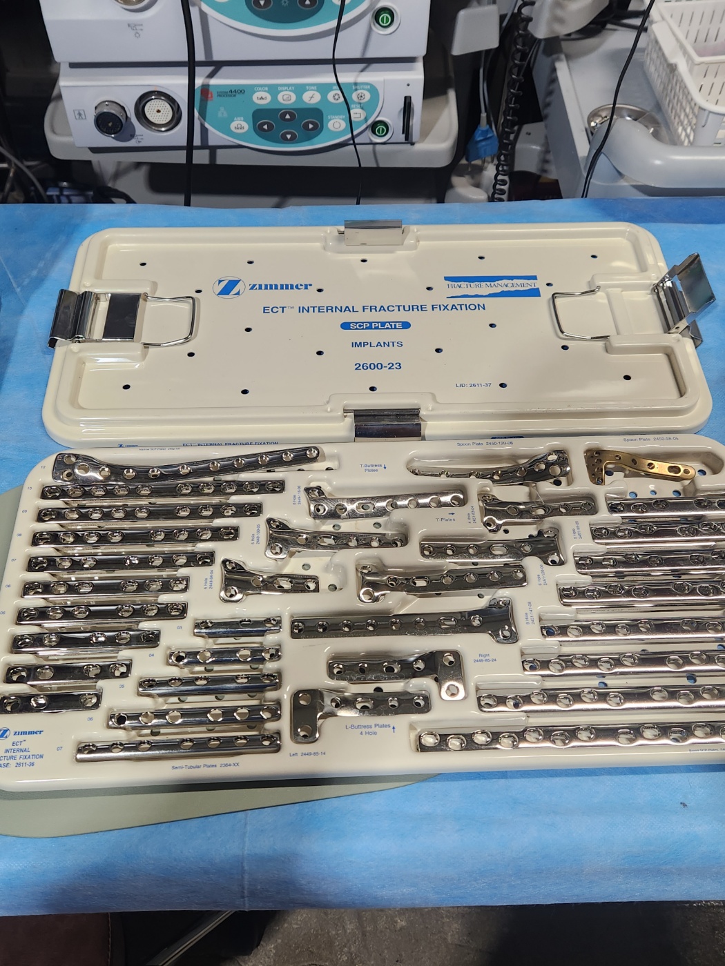 Zimmer ECT internal fracture fixation SCP Plate Implants 2600-23