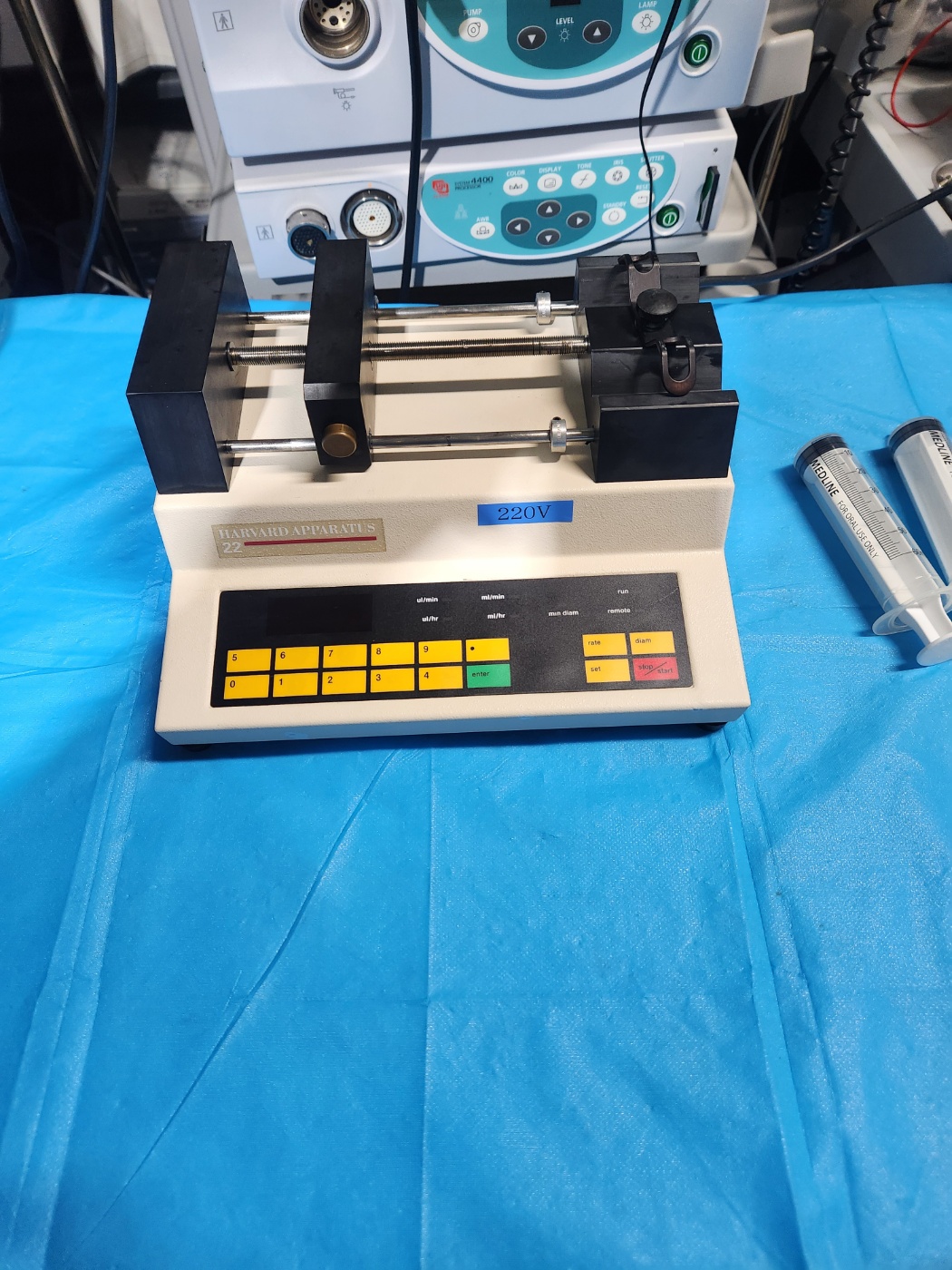 harvard apparatus  22  Dual Syringe Infusion Pump