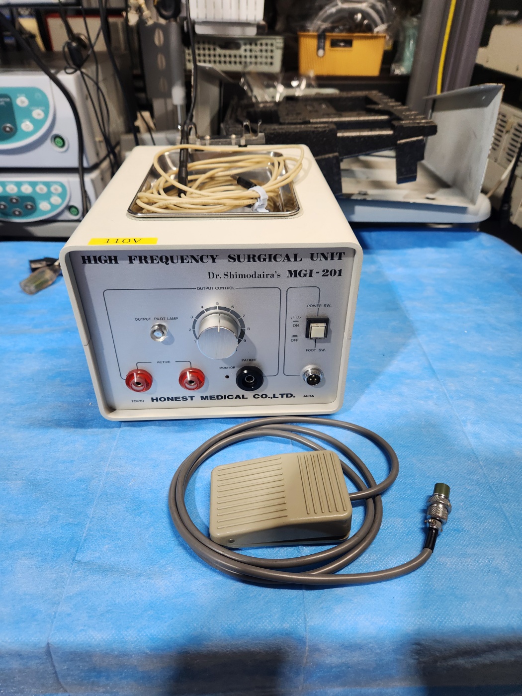 HonestMedical MGI-201 high-frequency electrosurgical unit