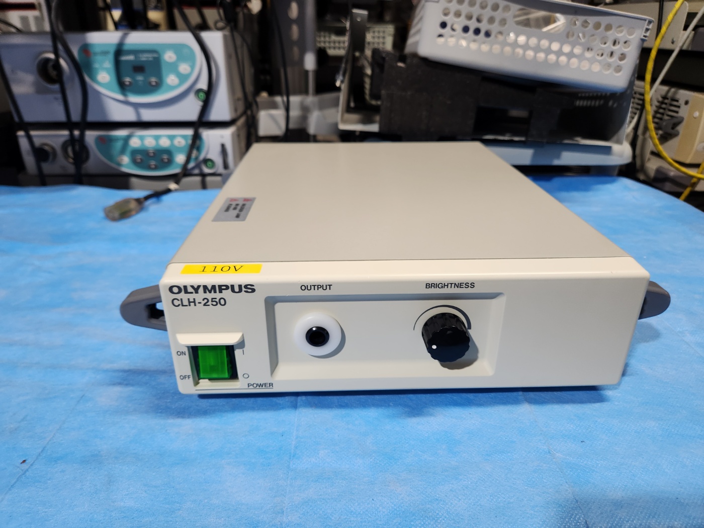 Olympus CHL-250 Light Source