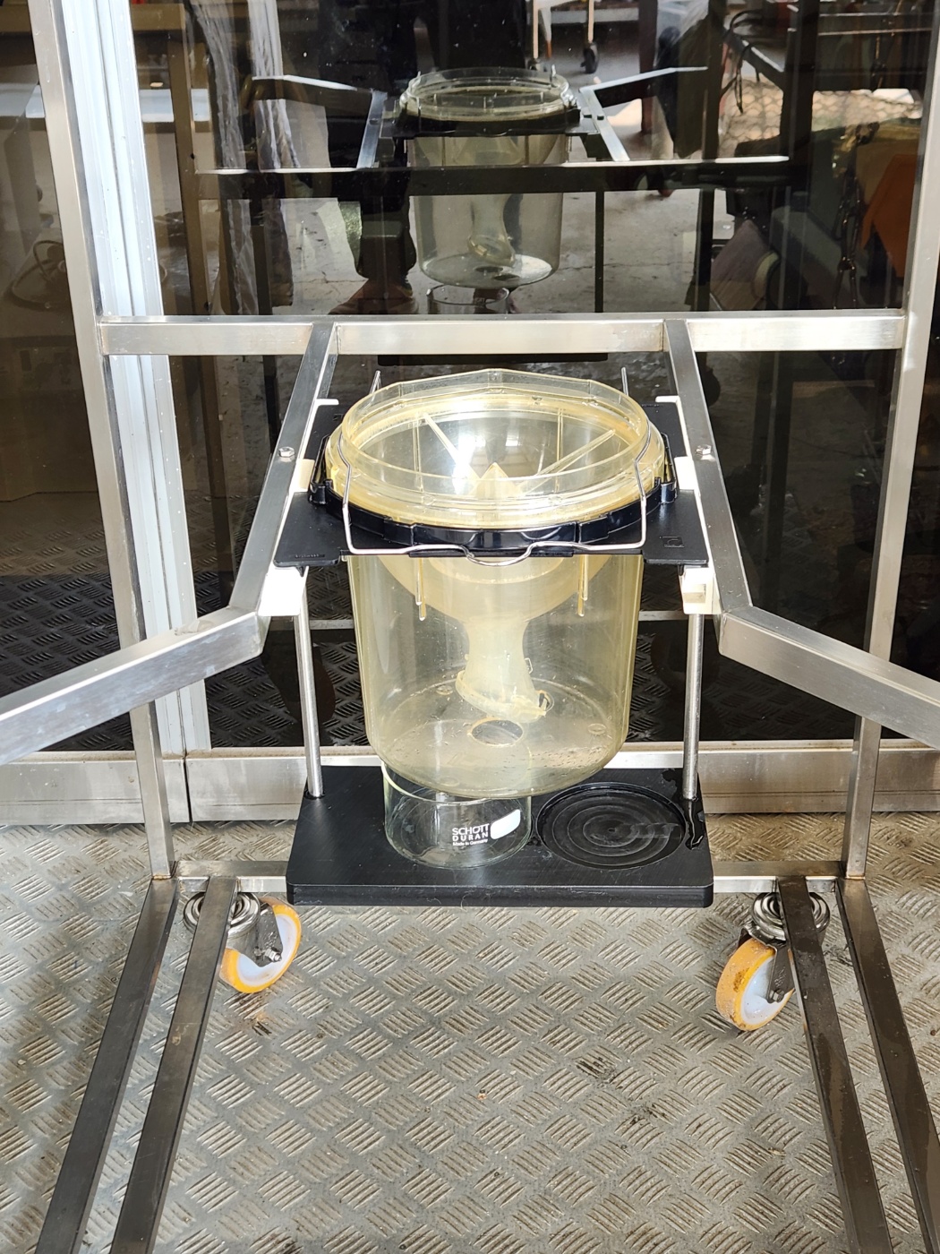 Tecniplast Laboratory Animal Equipment R-SUITE - Rack