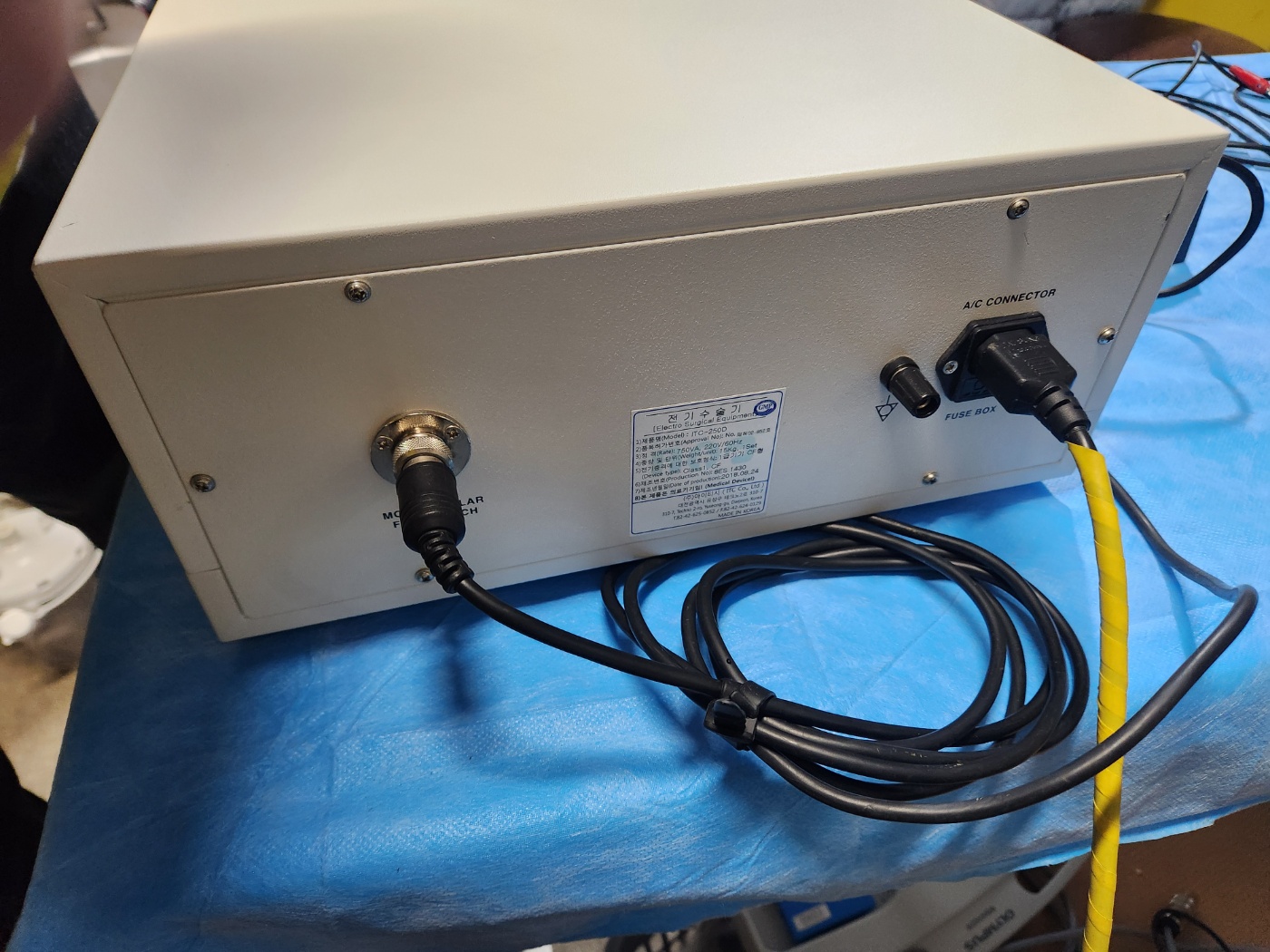 ITC-250D  Electro Surgical Unit