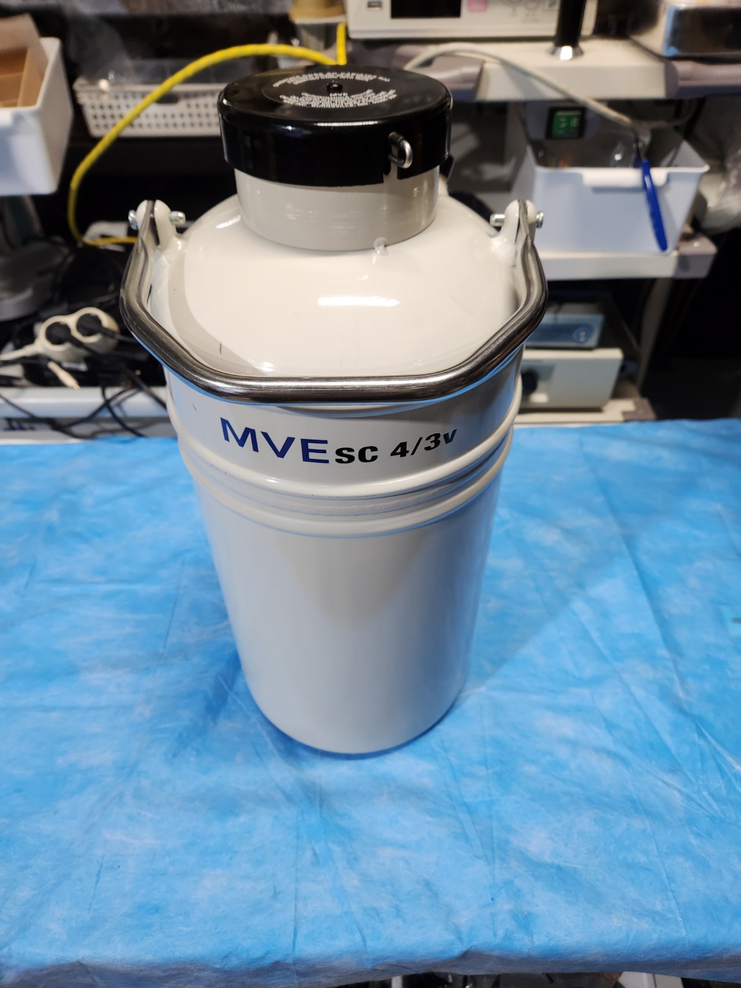 MVE SC 4/3V Cryogenic Freezer