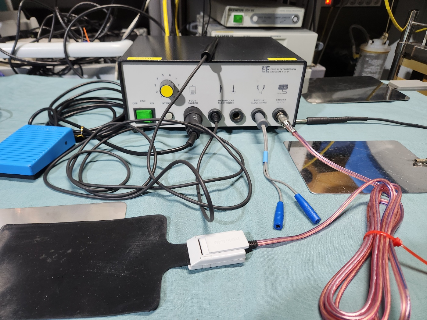 ERBE Erbotom T 71D   Electrosurgical Unit