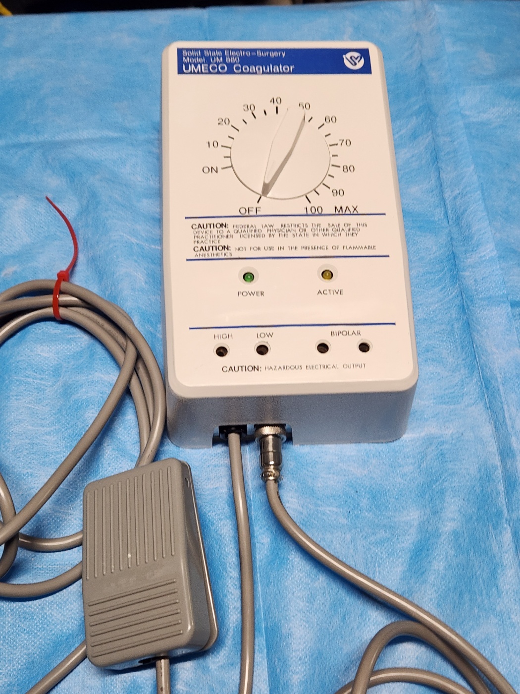 UMECO UM 880 solid state Electro surgery